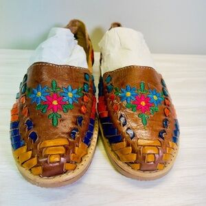 Huarache Leather Women Flats Loafers Made In Mexico Size 24 US 7/7.5